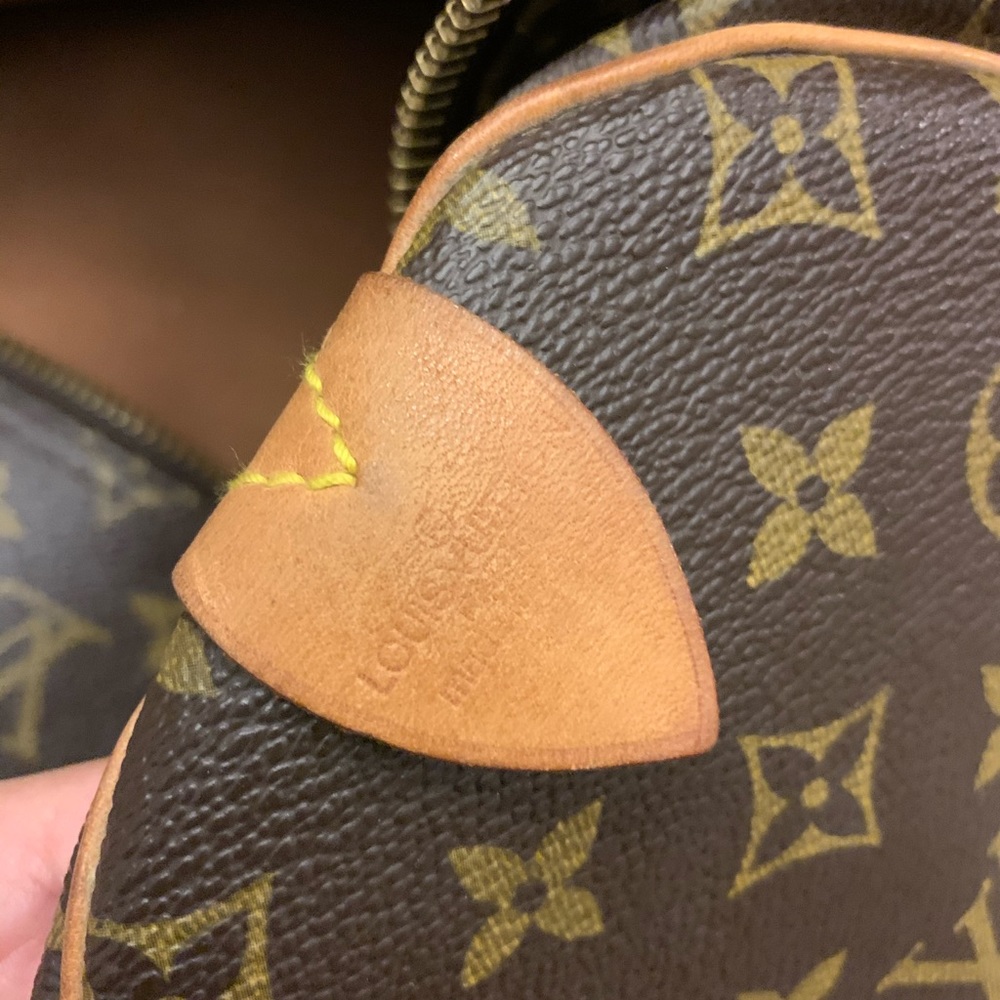 Sold Authentic Louis Vuitton Keepall 55 - Picture 2 of 8